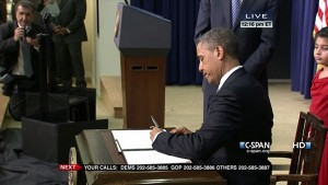 screenshot CPAN coverage President Obama signing gun control executive orders