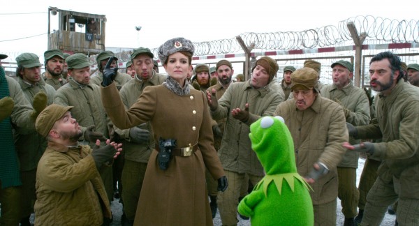 muppets-most-wanted-tina-fey Kermit the Frog