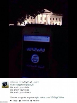 Islamic State flag in front of White House  photo taken in 2014, Twitter