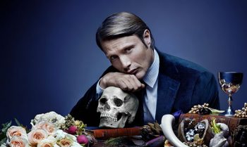 Mads Mikkelsen Hannibal photo with skull