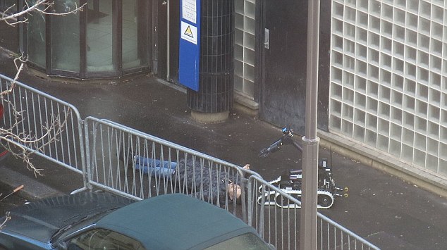 Bomb robot checking the dead body of terrorist after an attack in Paris photo/twitter