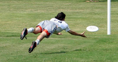 Adam Ginsburg Pictures from an Ultimate Tournament in Dallas 2005 photo/ Keflavich via wikimedia commons
