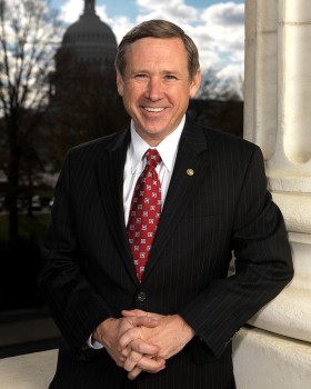Senator_Mark_Kirk_official_portrait