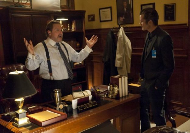 Stephen Root appearing on "Justified"