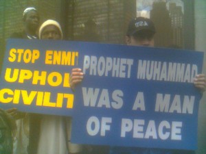 Several hundred Muslims demonstrated across the street  2006  photo Derek Rose via Flickr