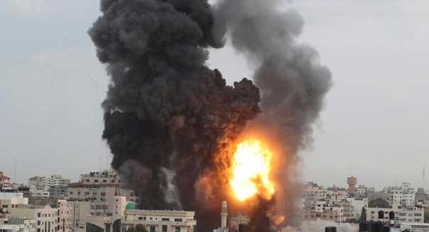 Hamas headquarters blasted by Israeli missiles after previous attacks from Hamas