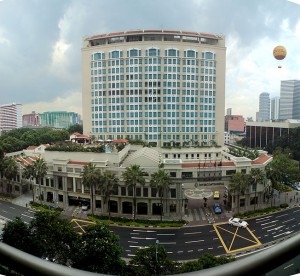 Intercontinental Hotel Singapore Public domain image/JJKuek at the wikipedia project.