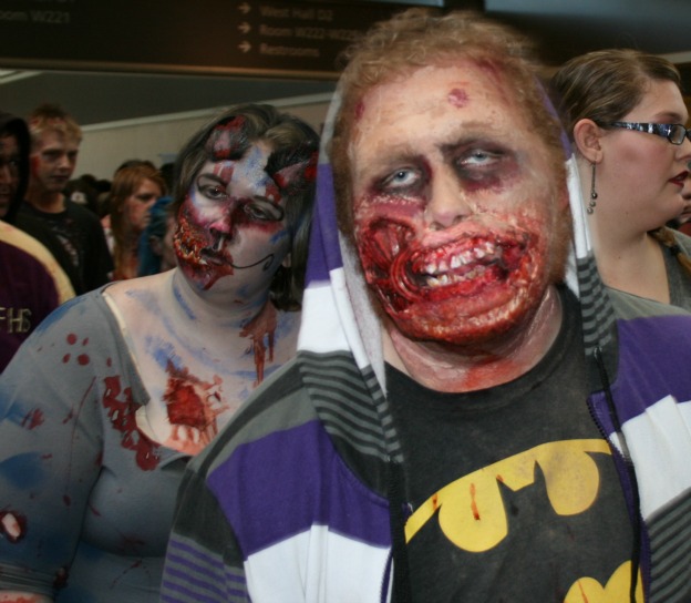 Zombie Batman Fan and girl Cosplay MegaCon 2013