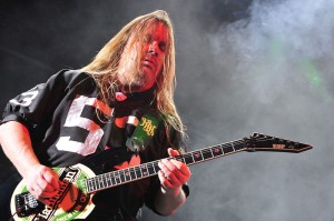 Jeff Hanneman of Slayer died this week photo Victoria Morse via wikimedia commons