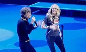 Mick Jagger and Carrie Underwood Image/Video Screen Shot