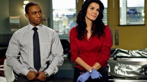 Lee Thompson Young and Angie Harmon in "Rizzoli & Isles" photo