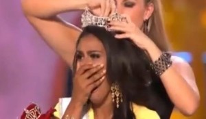 Nina Davuluri crowned Miss America 2014 Image/Video Screen Shot