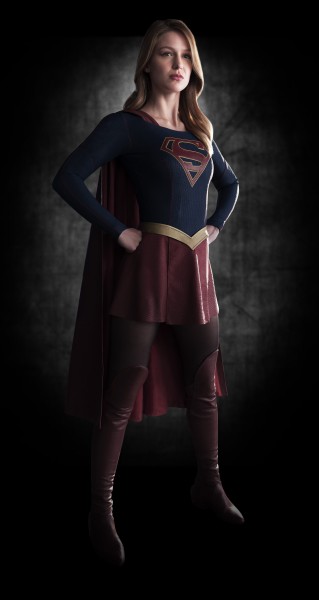 supergirl-melissa-benoist-full costume